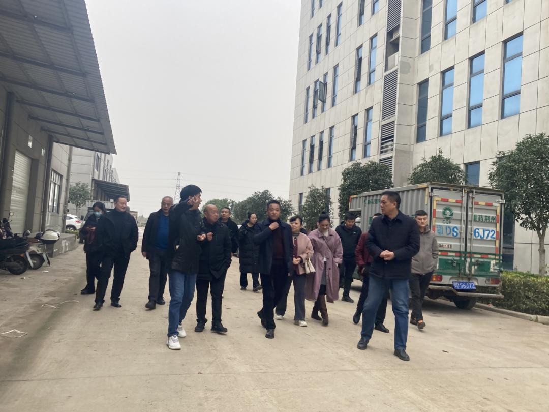 加強院校企合作 共謀發展新道路